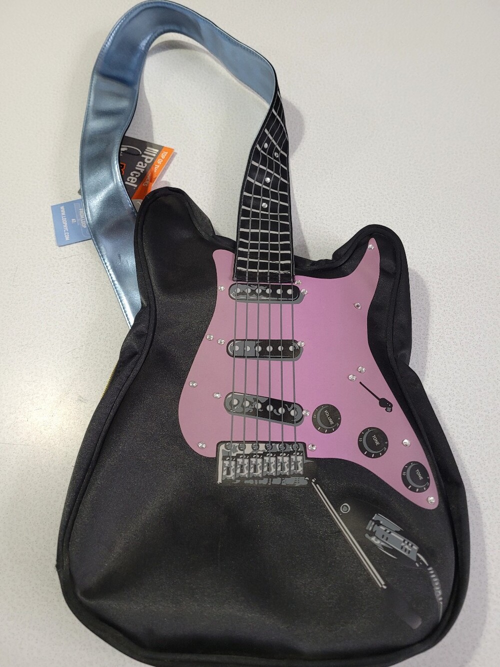 New Loop slingbag pink / black guitar  Crossbody purse